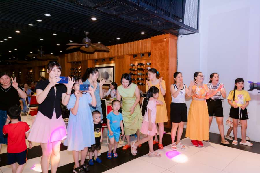 Khoảnh khắc bất ngờ từ trò chơi trong sự kiện khiến khách mời nhớ mãi chương trình