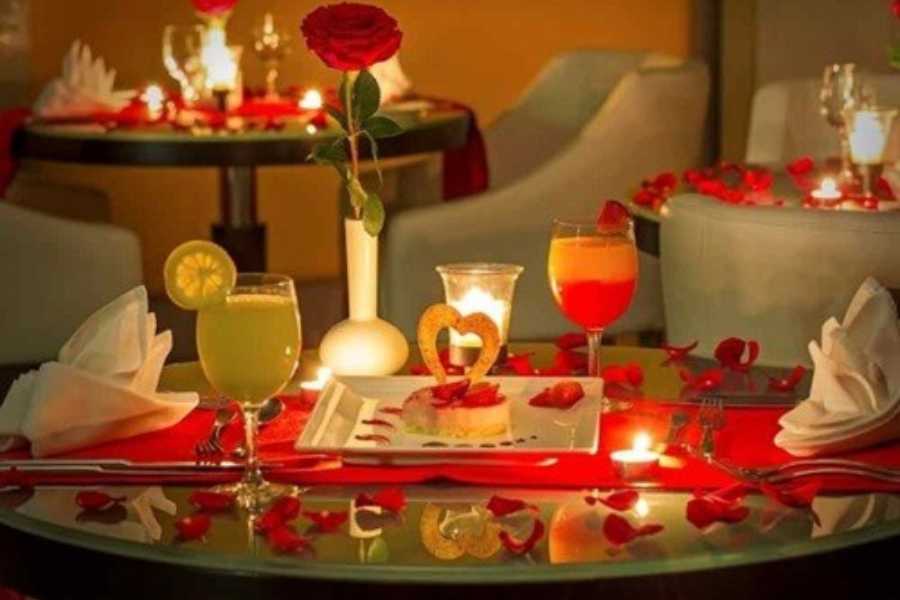 Không gian lãng mạn tại địa điểm tổ chức lễ Valentine tại Hà Nội cho các cặp đôi
