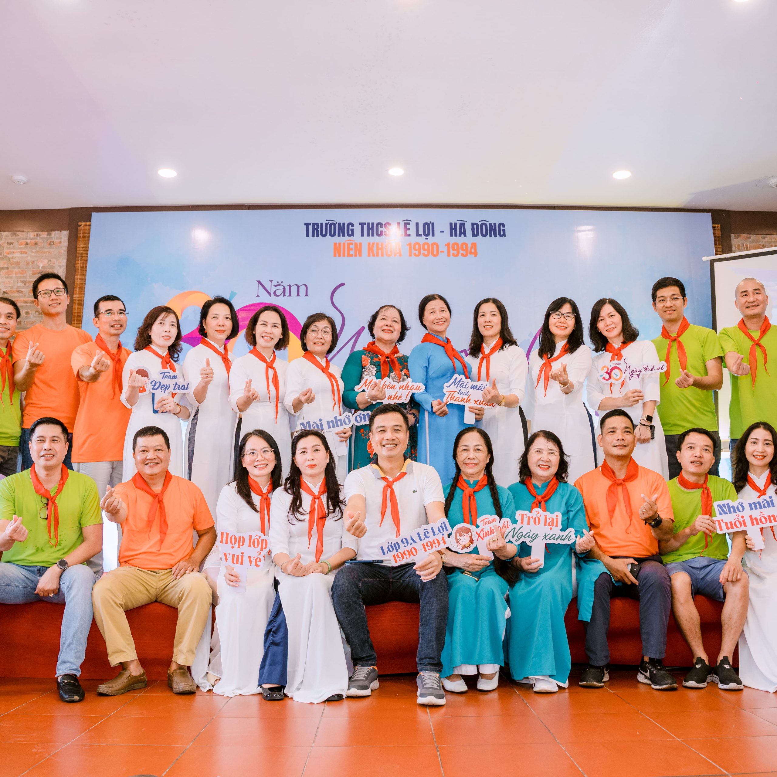 Tại Sao Nên Họp Lớp Tại Trường Cũ