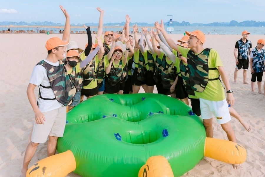 Tổ Chức Team Building: Hải Phòng – Hạ Long – Công Viên Sun World 2N1Đ