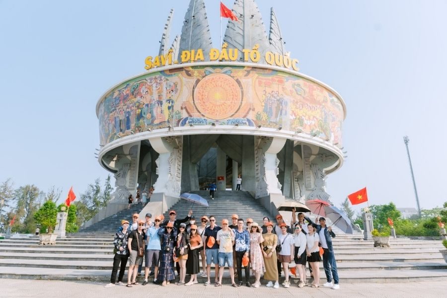 Tổ Chức Team Building Tại Móng Cái Khám Phá Miền Địa Đầu Tổ Quốc