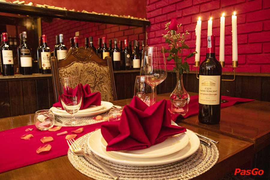 Trang trí đẹp mắt tại địa điểm tổ chức lễ Valentine tại Hà Nội sang trọng