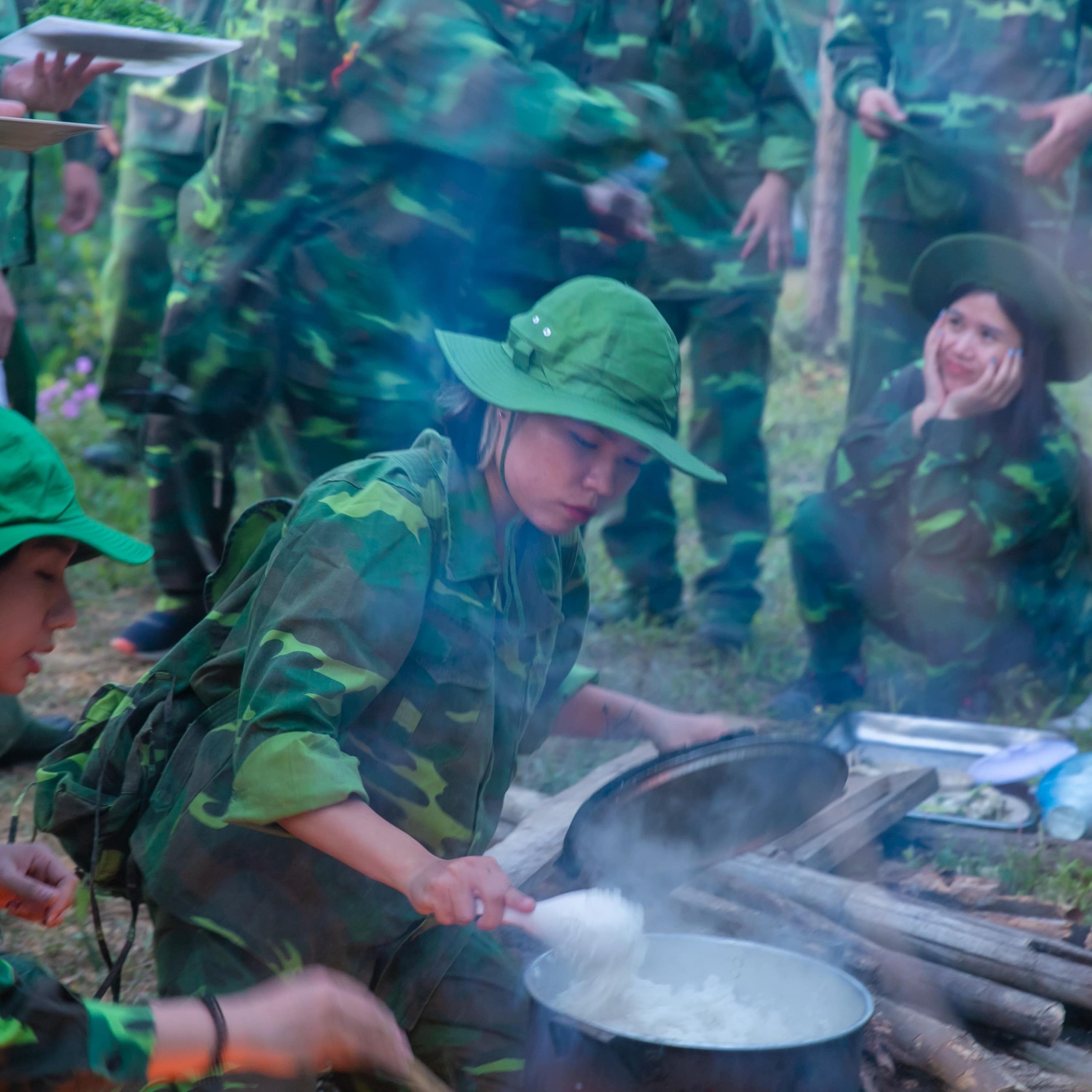 kịch bản tổ chức team building quân đội vượt thử thách cho công ty